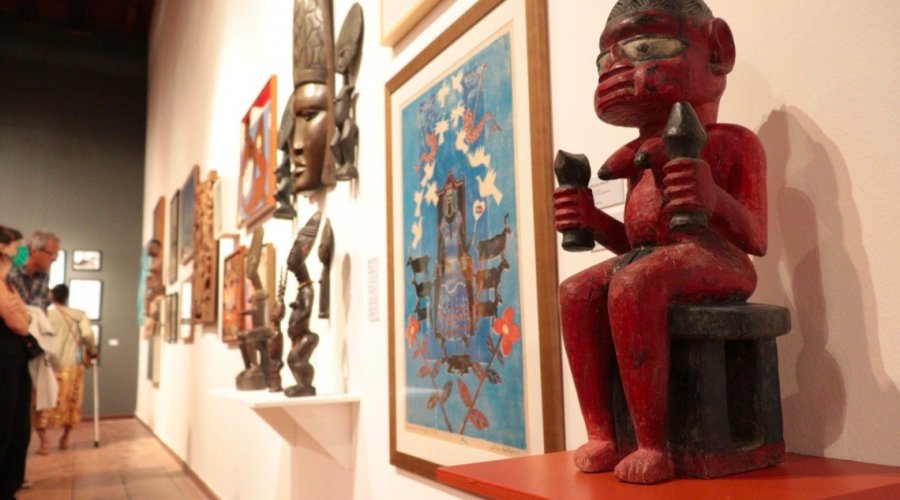 [Exposição no MAM destaca legado da arte afro-brasileira e das etnias africanas]