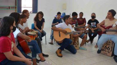 [Fundação Cidade Mãe oferece aulas de música gratuitas]