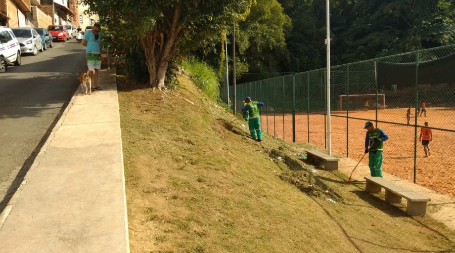 [Serviço de roçagem e rapinagem são realizados na Arena Bariri neste domingo]