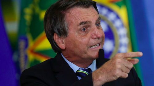 [Bolsonaro obriga postos a informar queda no preço dos combustíveis]