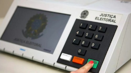 [TSE recebe mais de 80 denúncias sobre desinformação contra eleições]