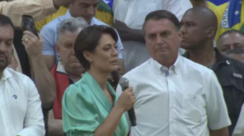 [Bolsonaro é lançado candidato à reeleição em evento com ataque ao STF e discurso de Michelle]