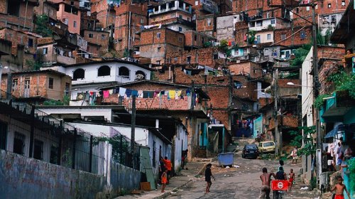 [Salvador ocupa o segundo lugar com maior percentual de pessoas na extrema pobreza]
