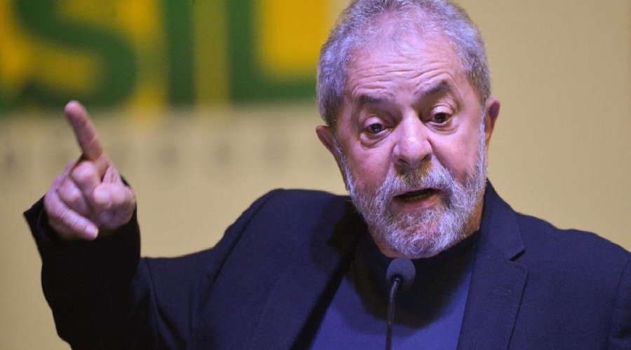 [Campanha de Lula vai ao TSE contra propaganda sobre votos em presídios]