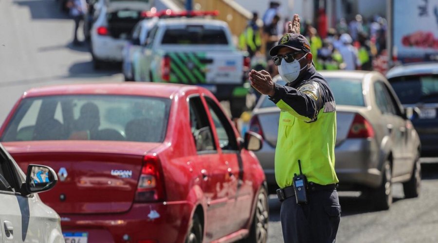 [Confira funcionamento de serviços essenciais da Prefeitura de Salvador neste feriado]