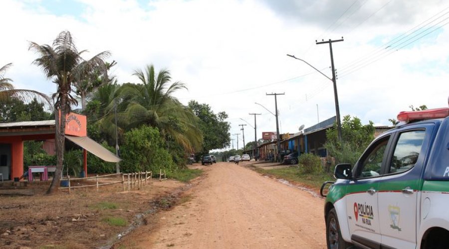 [Pequena vila na região do Paredão é rota de fuga de garimpeiros em RR]