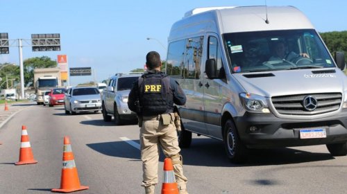 [Feriado de carnaval registrou 73 mortes nas rodovias federais, diz PRF]