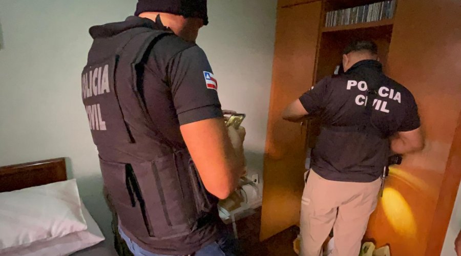 [Polícia de Salvador prende suspeito de estupro de vulnerável virtual na Barra]