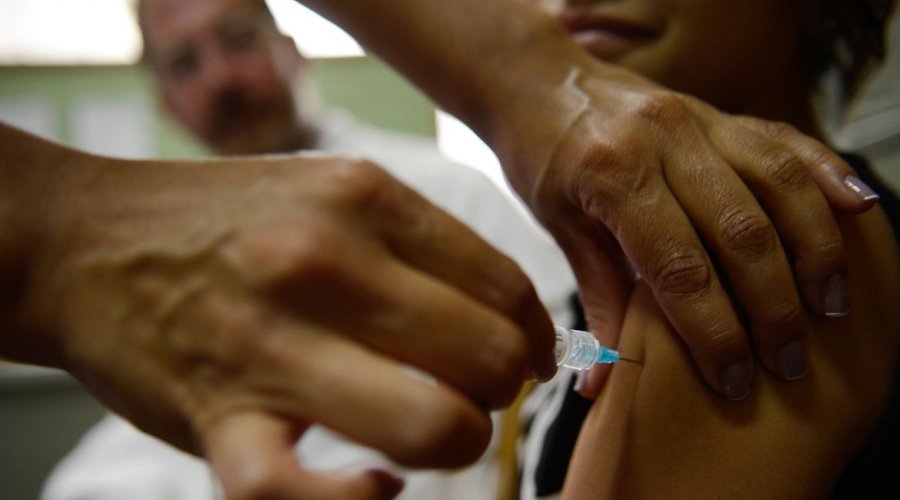 [Estudo mostra que Brasil está abaixo da meta de vacinação contra HPV]