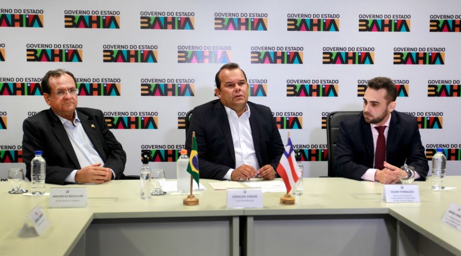 [Bahia ganha novos voos diretos para Recife e Valença]