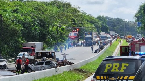 [Imagens fortes mostram acidente impressionante envolvendo vários veículos em Pernambuco]