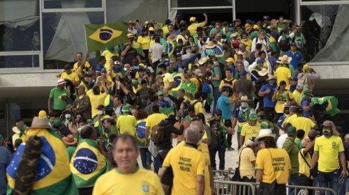 [250 golpistas de 8 de janeiro começam a ser julgados pelo STF]