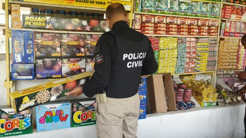 [Operação Em Chamas fiscaliza pontos de venda de fogos no interior]