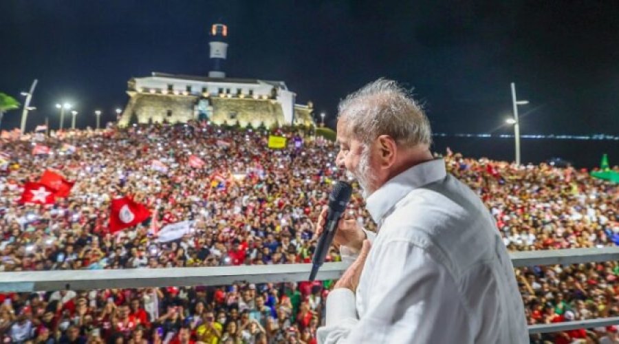 [Presidente Lula tem aprovação de mais de 67% da população somente na capital baiana]