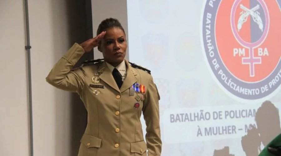 [Tenente-coronel Roseli é a primeira mulher a comandar um batalhão na história da PMBA]