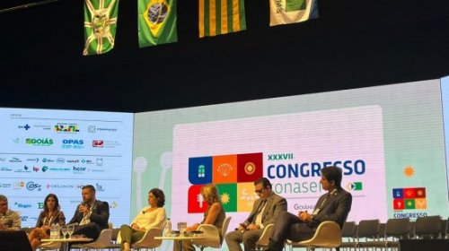 [Estratégias de incentivo à vacinação adotadas na Bahia são destaque em congresso de saúde]