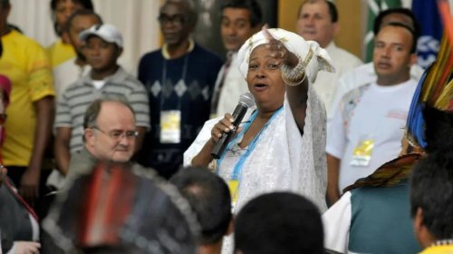 [Bernadete Pacífico, quilombola assassinada na Bahia, estava sob proteção da polícia: 'que segu...]