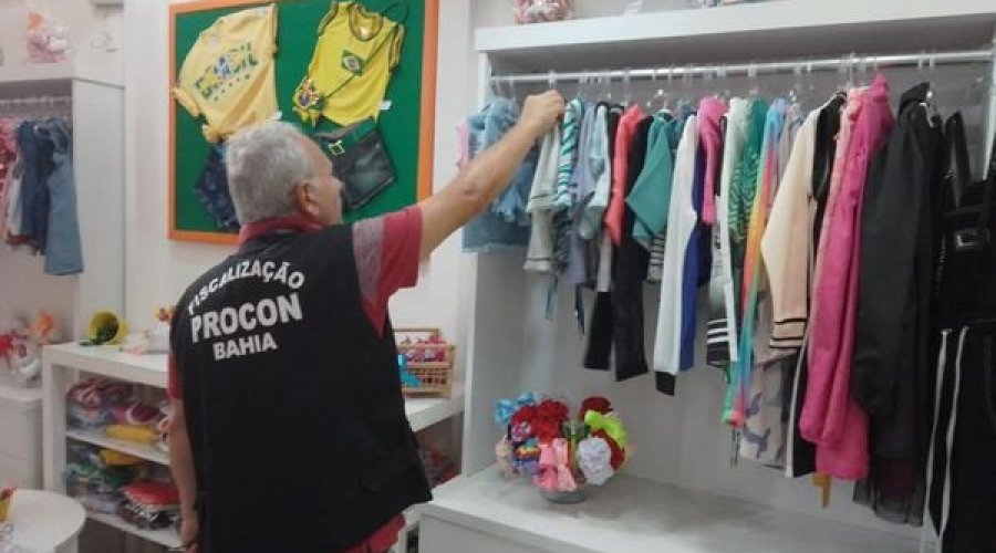 [Procon fiscaliza lojas para impedir preços abusivos no Dia das Crianças]