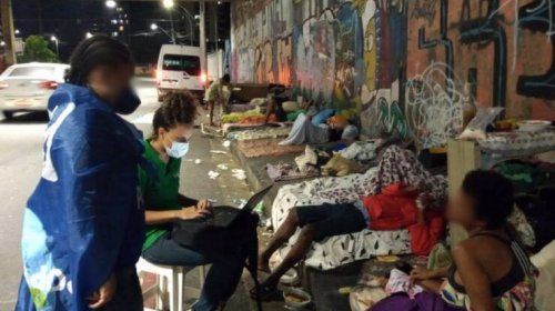 [Eles têm voz’: pessoas em situação de rua em Salvador contam histórias e são assistidas por pr...]