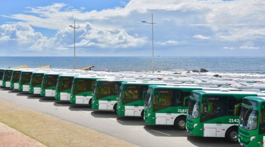 [Greve de ônibus é aprovada com unanimidade em assembleia do Sindicato dos Rodoviários]