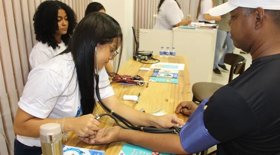 ['Intensivão Novembro Azul' oferece atendimento médico para homens em Salvador; confira detalhes]