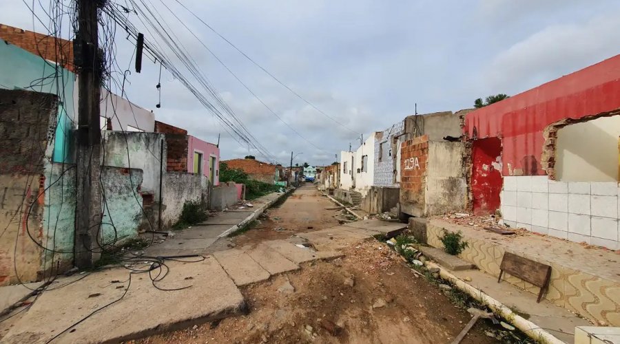 [Maceió está em alerta máximo devido ao risco de afundamento de solo]