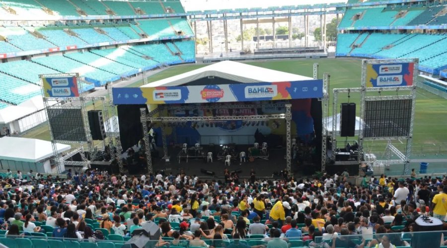 [Evento de Educação reúne três mil estudantes na Arena Fonte Nova]