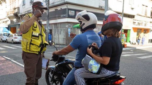 [Transalvador intensifica fiscalização a motociclistas em até o fim de dezembro]