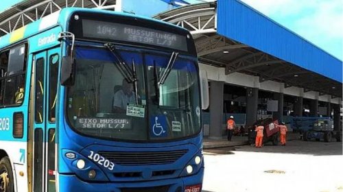 [Rodoviários decidem fazer greve de ônibus por tempo indeterminado]