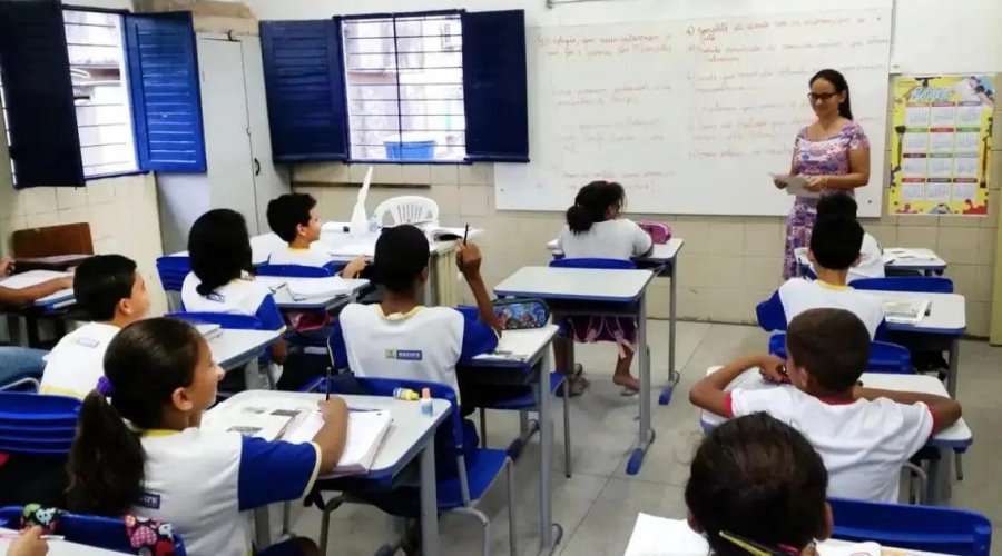 [O Brasil teve o maior aumento em uma década nos investimentos em educação pública]