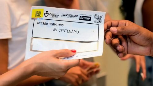 [Transalvador abre postos de credenciamento de veículos para moradores dos circuitos de Carnava...]