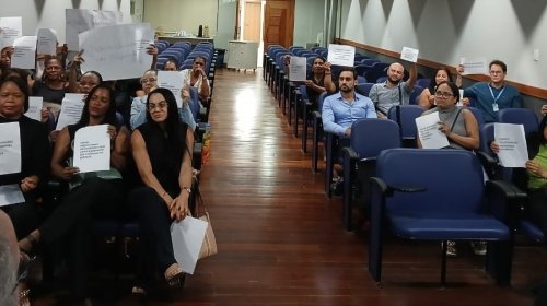 [Sindilimp-BA reage à decisão da Caixa que pode gerar demissão em massa de telefonistas]
