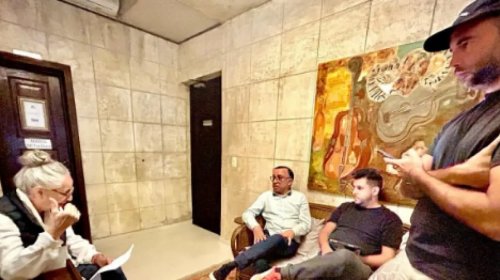 [Maria Bethânia compartilha bastidores de turnê pelos 60 anos de carreira; shows em Salvador estão esgotados]