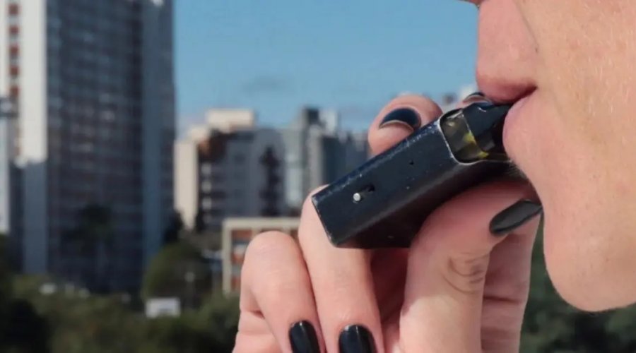 [Estudo aponta que nicotina causa danos ao coração, independentemente do tipo de produto]