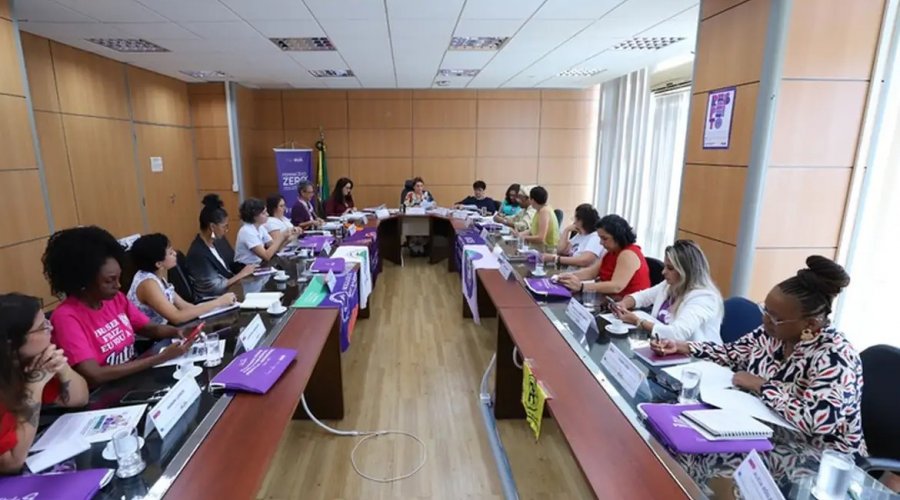 [Fim da escala 6x1: proposta pode aliviar dupla jornada das mulheres]