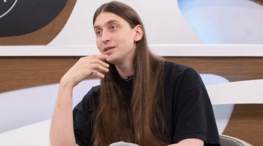 [Felca descarta entrar na política após repercussão de denúncias: “Nunca pensei nisso”]