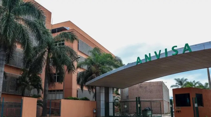 [Anvisa interrompe circulação de lote de dipirona injetável após falha de qualidade]