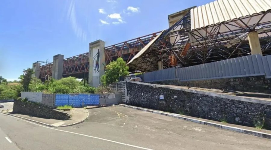 [Antigo Centro de Convenções da Bahia é vendido em leilão por R$ 138,4 milhões após anos de abandono]