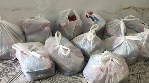 [Movimento Solidário distribui cestas básicas em Vila Ruy Barbosa]